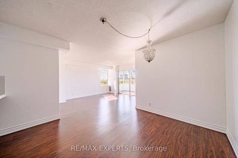 Photo 10 at 802 - 215 Wynford Drive, Flemingdon Park, Toronto
