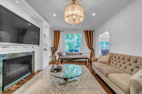 Photo 16 at 384 Kennedy Street W, Aurora Highlands, Aurora