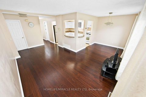 Photo 6 at 151 Bayview Drive, Allandale Heights, Barrie