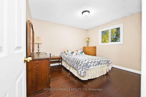 Photo 11 at 151 Bayview Drive, Allandale Heights, Barrie