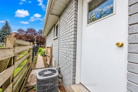 Photo 16 at 151 Bayview Drive, Allandale Heights, Barrie