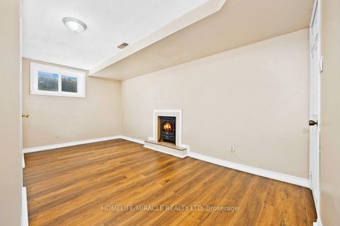 Photo 21 at 151 Bayview Drive, Allandale Heights, Barrie