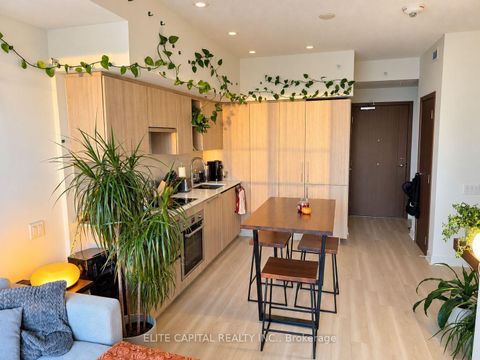 Photo 3 at 3607 - 19 Bathurst Street, Waterfront Communities C1, Toronto