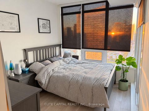 Photo 4 at 3607 - 19 Bathurst Street, Waterfront Communities C1, Toronto