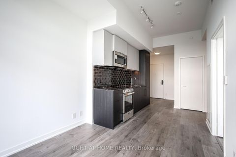 Photo 13 at 1405 - 285 Dufferin Street, South Parkdale, Toronto