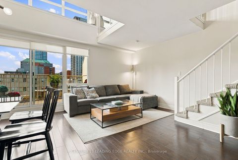 Photo 8 at 612 - 119 Merton Street, Mount Pleasant West, Toronto