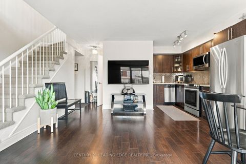 Photo 9 at 612 - 119 Merton Street, Mount Pleasant West, Toronto