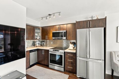 Photo 13 at 612 - 119 Merton Street, Mount Pleasant West, Toronto