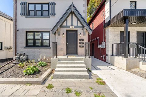Photo 4 at 298 South Kingsway, Swansea, Toronto
