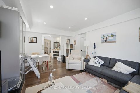 Photo 7 at 298 South Kingsway, Swansea, Toronto