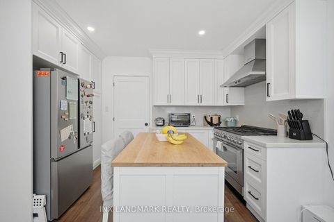 Photo 10 at 298 South Kingsway, Swansea, Toronto