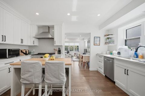 Photo 11 at 298 South Kingsway, Swansea, Toronto