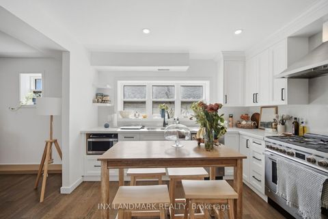 Photo 25 at 298 South Kingsway, Swansea, Toronto
