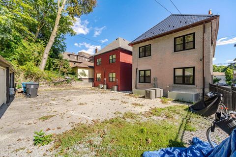 Photo 43 at 298 South Kingsway, Swansea, Toronto