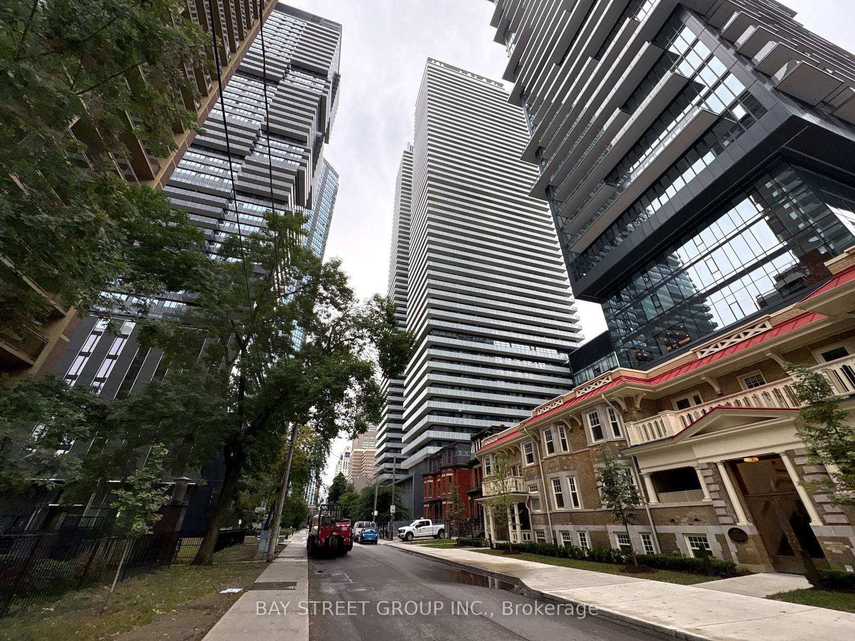 2710 - 50 Charles Street E, Yonge Corridor, Toronto 