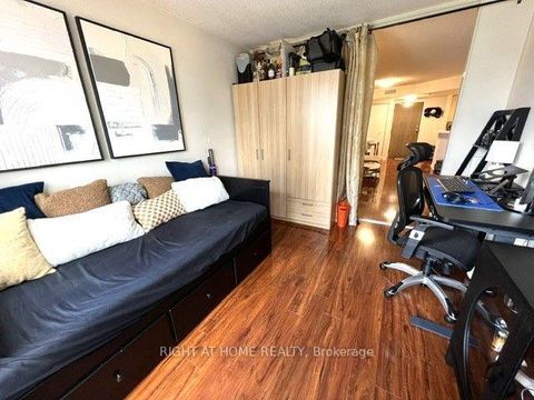 Photo 19 at 2111 - 1001 Bay Street, Bay Street Corridor, Toronto