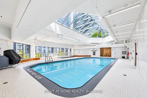 Photo 32 at 2111 - 1001 Bay Street, Bay Street Corridor, Toronto