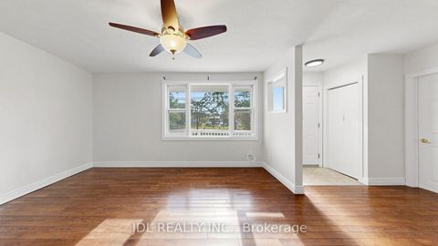 Photo 13 at 669 Lake Drive S, Keswick South, Georgina