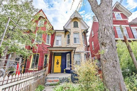 Photo 0 at 15 Kensington Avenue, Chinatown, Toronto