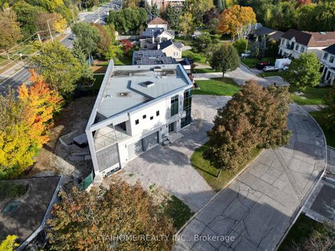 Photo 3 at 40 Tottenham Road, Don Mills, Toronto