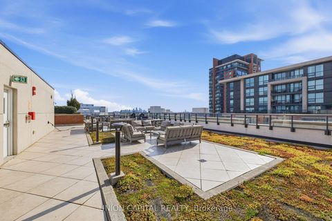Photo 17 at 735 - 3091 Dufferin Street, Glen Park, Toronto