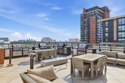 Photo 18 at 735 - 3091 Dufferin Street, Glen Park, Toronto