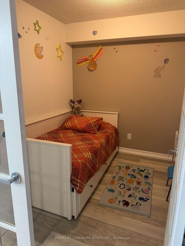 Photo 18 at # 405 - 17 Barberry Place, Bayview Village, Toronto