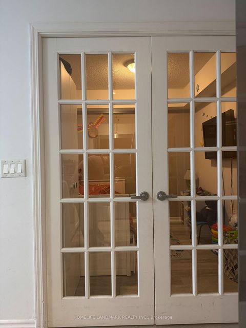 Photo 17 at # 405 - 17 Barberry Place, Bayview Village, Toronto
