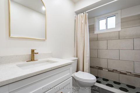 Photo 13 at 97 Janice Drive, Sunnidale, Barrie