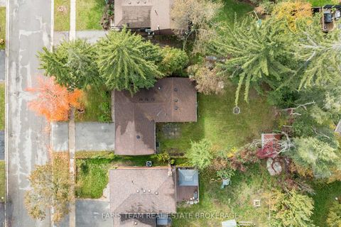Photo 22 at 97 Janice Drive, Sunnidale, Barrie
