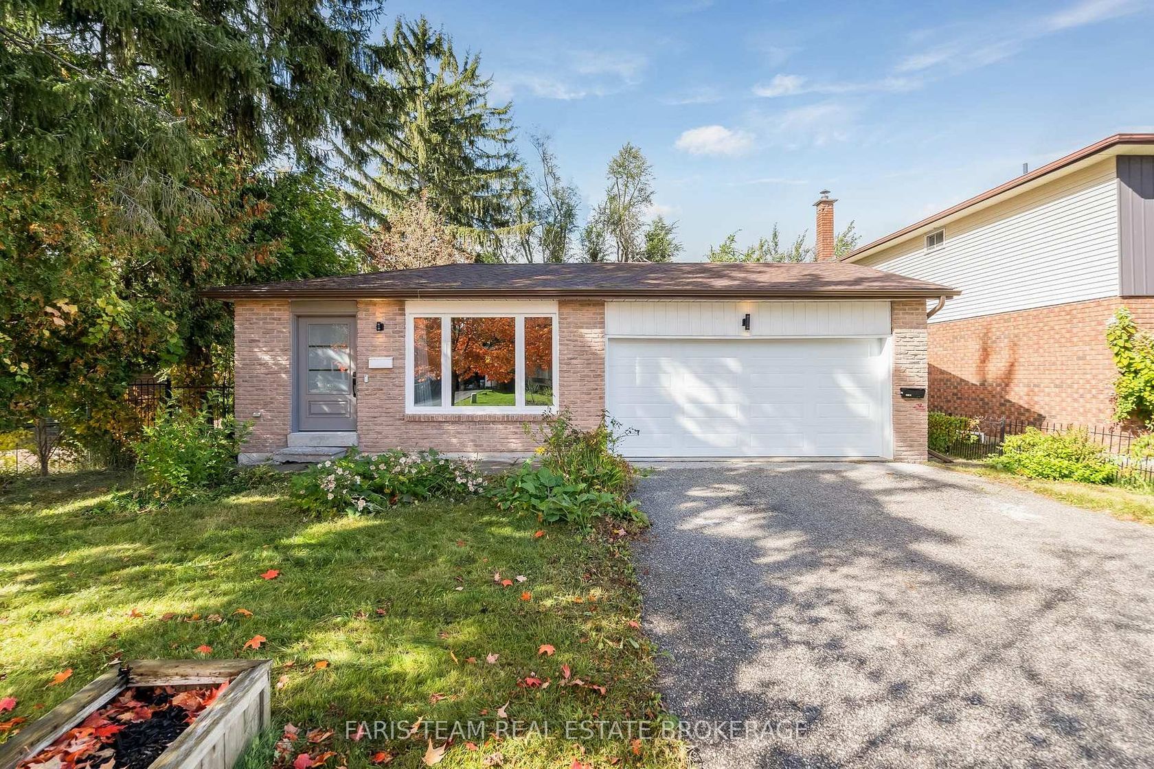 97 Janice Drive, Sunnidale, Barrie photo number 2