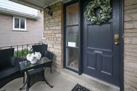 Photo 1 at 24 Lalton Place, Guildwood, Toronto