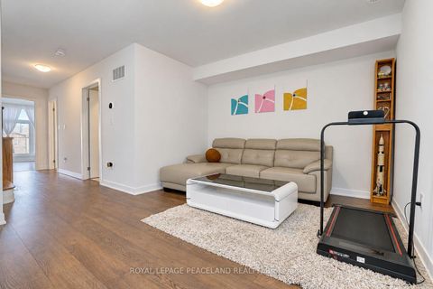 Photo 23 at 127 Green Gardens Boulevard, Lawrence, Toronto