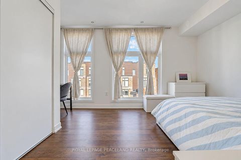 Photo 25 at 127 Green Gardens Boulevard, Lawrence, Toronto
