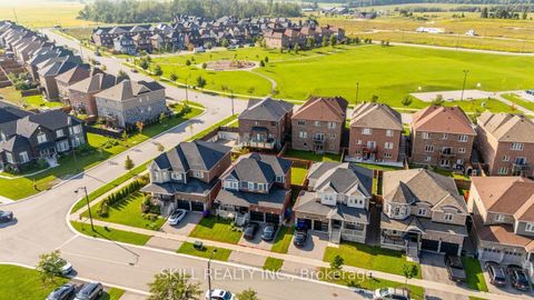 Photo 1 at 1390 Dallman Street, Lefroy, Innisfil