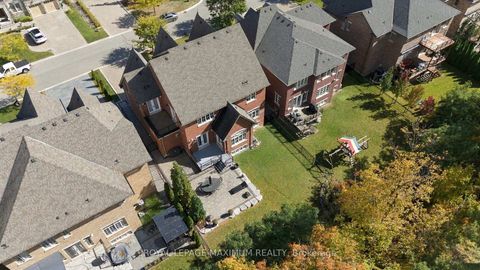 Photo 47 at 124 Annsleywood Court, Kleinburg, Vaughan