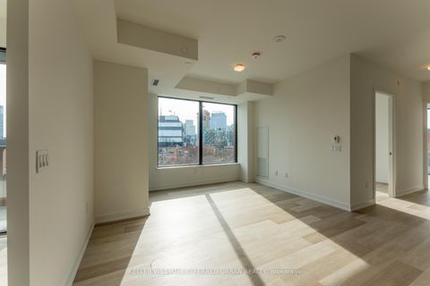 Photo 3 at 822 - 28 Eastern Avenue, Moss Park, Toronto
