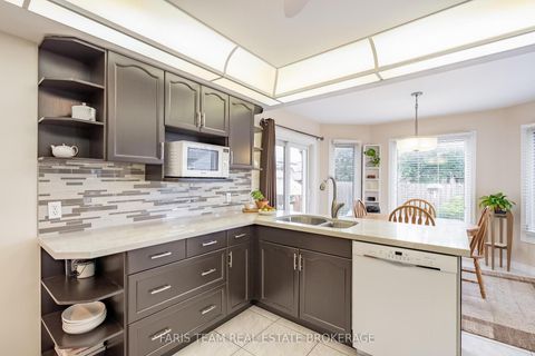 Photo 4 at 4 O'shaughnessy Crescent, Holly, Barrie