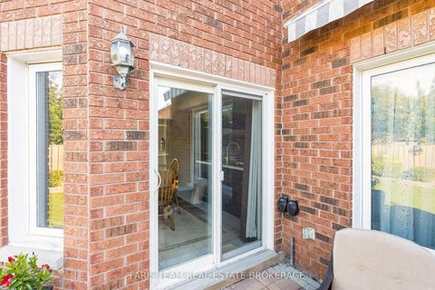 Photo 22 at 4 O'shaughnessy Crescent, Holly, Barrie