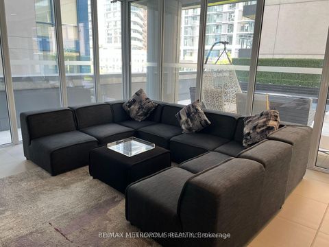 Photo 6 at 605 - 68 Shuter Street, Yonge Corridor, Toronto