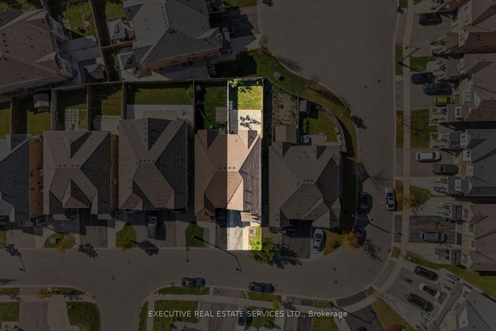 Photo 3 at 52 Bernadino Street, Bram East, Brampton