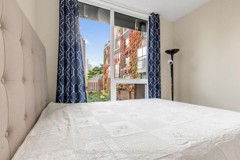 Photo 14 at 305 - 17 Dundonald Street, Yonge Corridor, Toronto