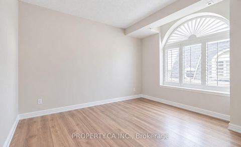 Photo 17 at 178 - 28 Stadium Road, Niagara, Toronto
