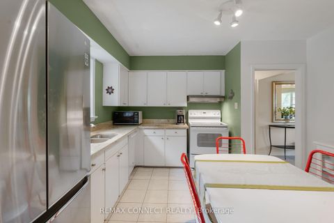 Photo 16 at 26 Averdon Crescent, Donalda, Toronto