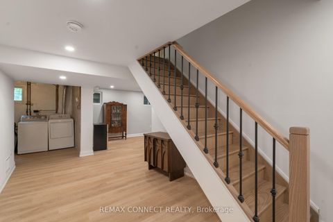 Photo 21 at 26 Averdon Crescent, Donalda, Toronto