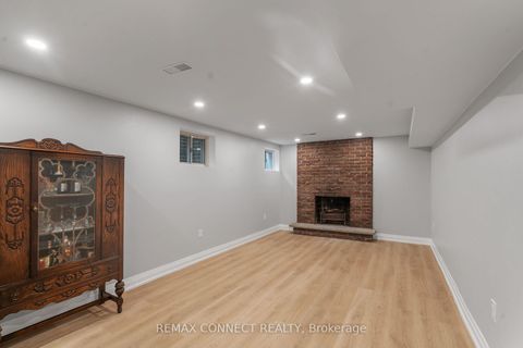 Photo 25 at 26 Averdon Crescent, Donalda, Toronto