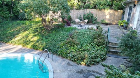 Photo 26 at 26 Averdon Crescent, Donalda, Toronto