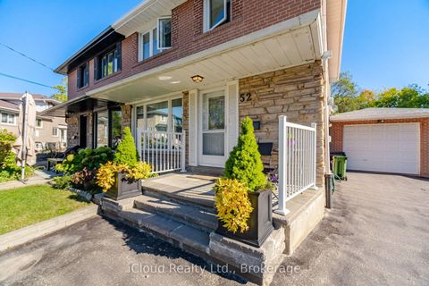 Photo 4 at 52 Bengal Court, Jane Heights, Toronto