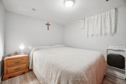 Photo 39 at 52 Bengal Court, Jane Heights, Toronto