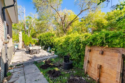 Photo 45 at 52 Bengal Court, Jane Heights, Toronto